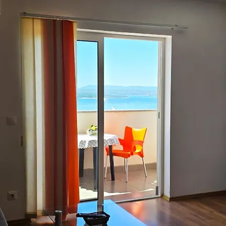 Sea View Antonija 2 *
